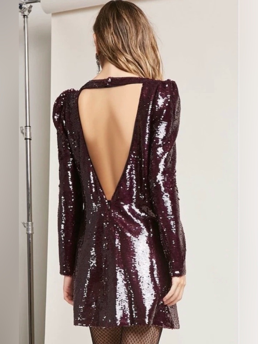 essue Plum Sequin Backless Long Sleeve Dress